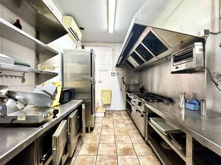 Local comercial en venta en Les Arenes - La Grípia  Can Montllor en Terrassa