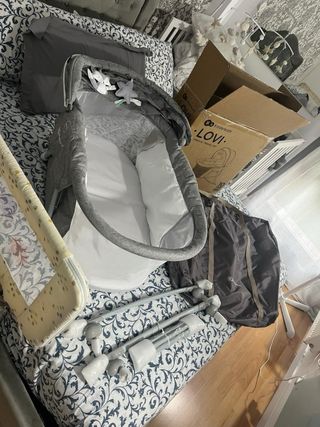 Cuna viaje Kinderkraft Lovi Gris