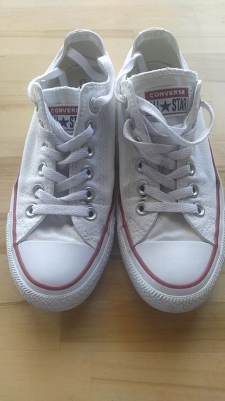 Converse blancas clásicas