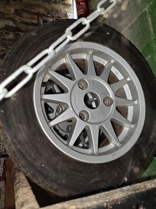 4 Llantas Peugeot 14" usadas