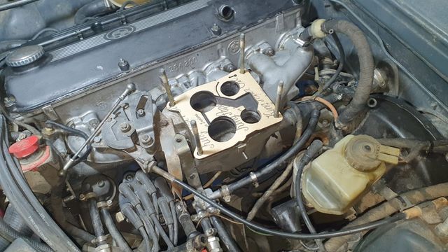 Limpieza de piezas con ultrasonido.