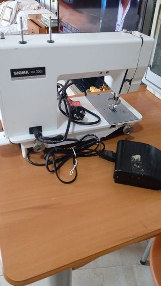 Máquina Coser Sigma 2001
