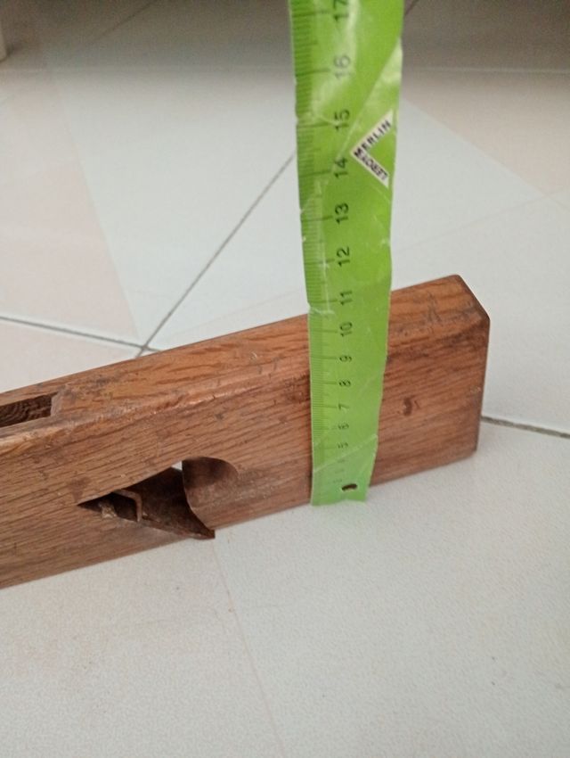 Pialletto antico in legno