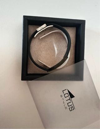 Pulsera Lotus hombre - negra y plata