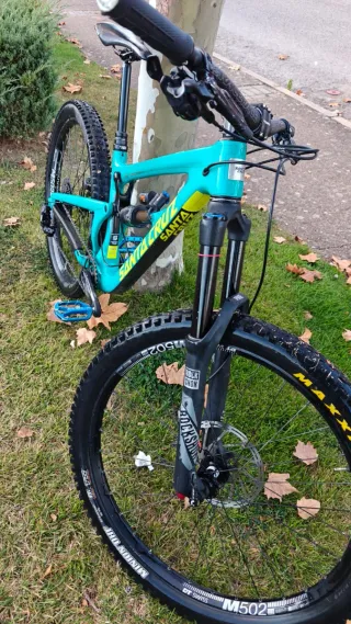 Santa Cruz Nomad 