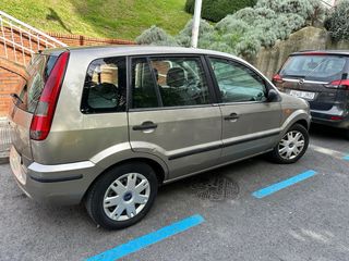 Ford Fusion 2002 enperfecto estado