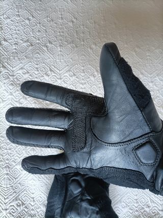Guantes moto unik piel negros
