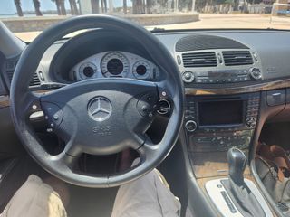 Mercedes-Benz Clase E 2003
