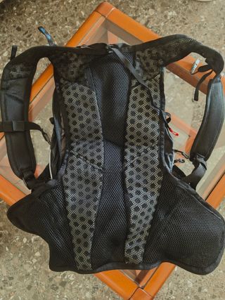 Mochila Salomon Trail Running 1.5L