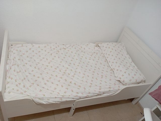 Cama extensible blanca 80x200
Sundvik + colchón