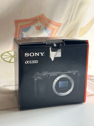 Sony ILCE-6300, Cámara Digital +accesorios