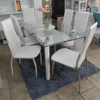 mesa de crital + 6 sillass en polipiel nuevas