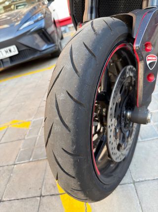 Ducati Hypermotard 950 - Impecable