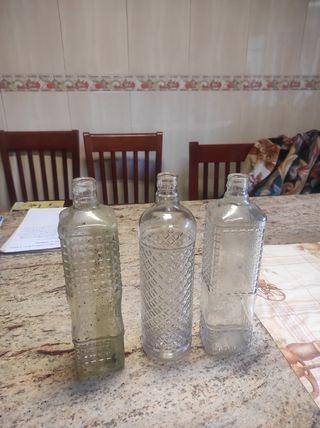 3 botellas antiguas de anís