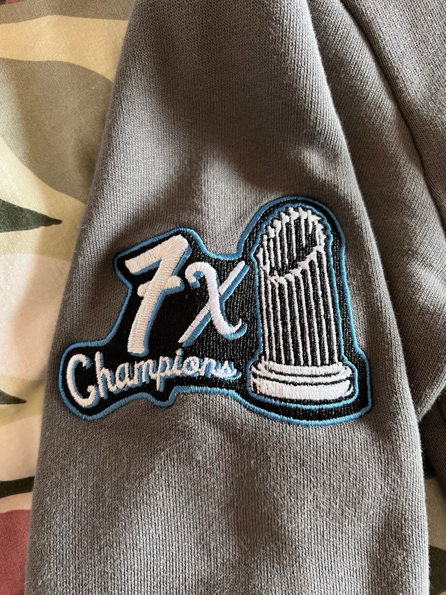 Sudadera gris Hoodrich