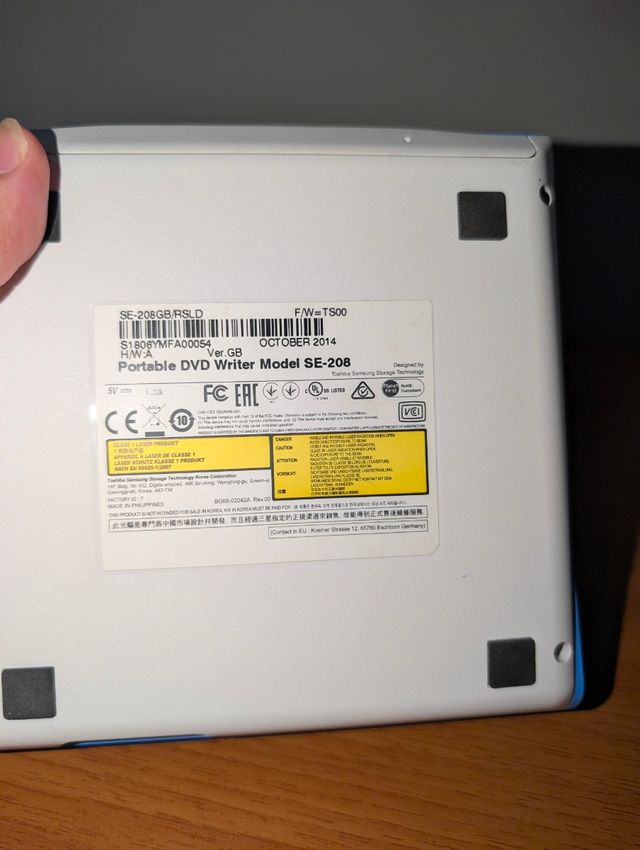 Samsung SE-208B: Grabadora DVD Portátil