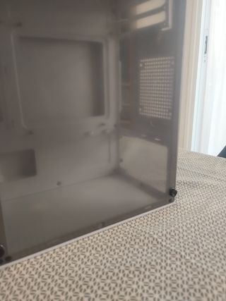 Torre PC MarsGaming blanca.negociable.