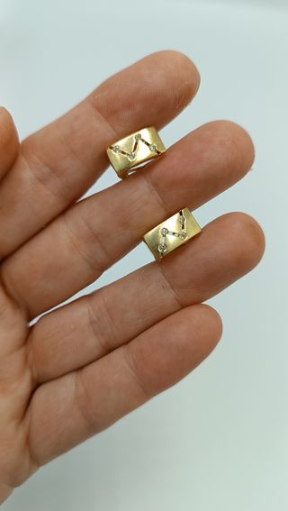 Pendientes de oro de 18kt.
