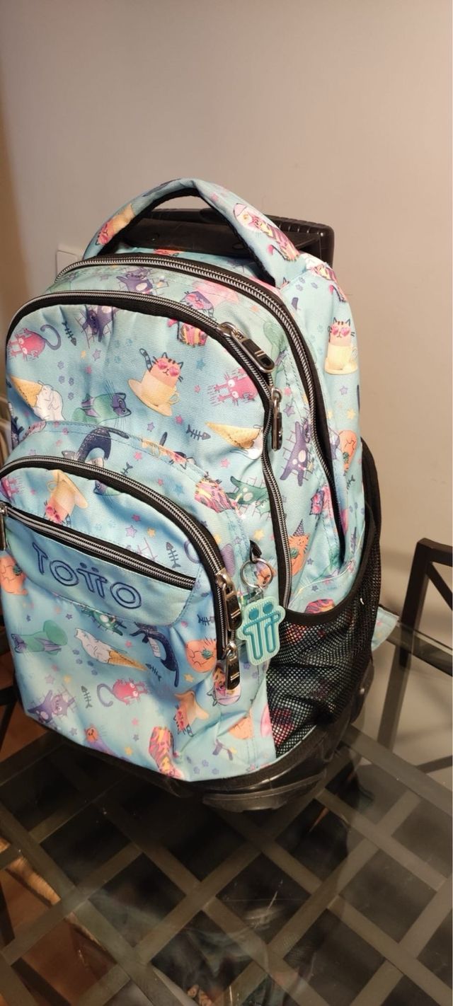 Mochila escolar TOTTO con ruedas