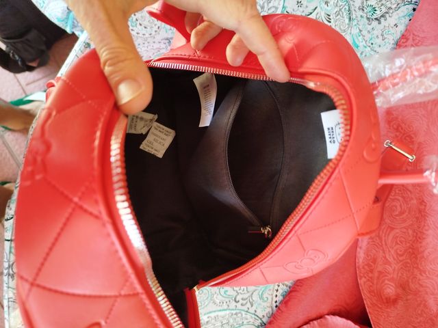 Mochila Hello Kitty roja mini