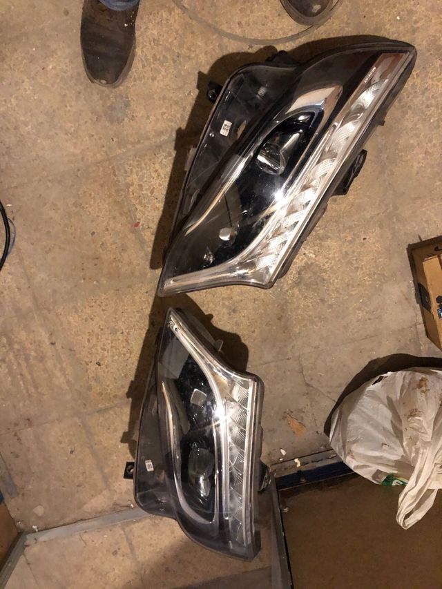 Ópticas Mercedes Vito - Faros Delanteros bi xenon