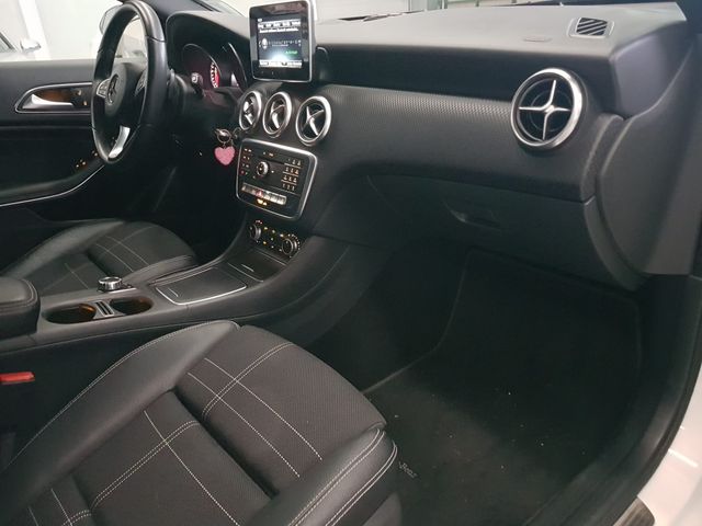 Mercedes-Benz Clase A 180d