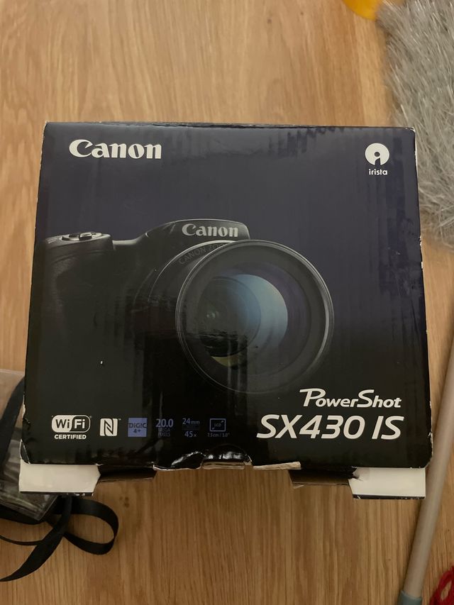 Canon PowerShot SX430 IS con bolsa y correa