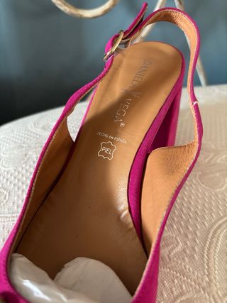 Zapatos rosa tacón medio