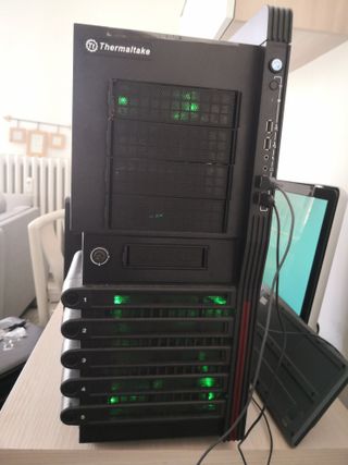 workstation dual xeon E5 2699 V3, M.2 1 tb, 112 Gb