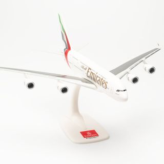 Maqueta Avión Emirates A380 escala 1:250