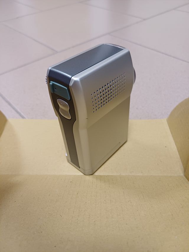 Digital camera FUJFILM MV-1