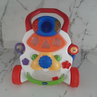 Andador musical para bebés Chicco