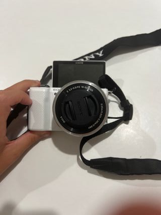 Cámara Sony α5000 vlog