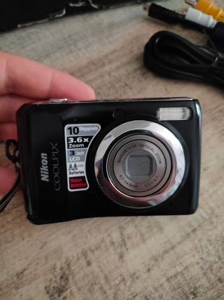 Nikon Coolpix L20 - Cámara digital
