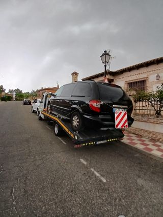 Grúa económica para coche