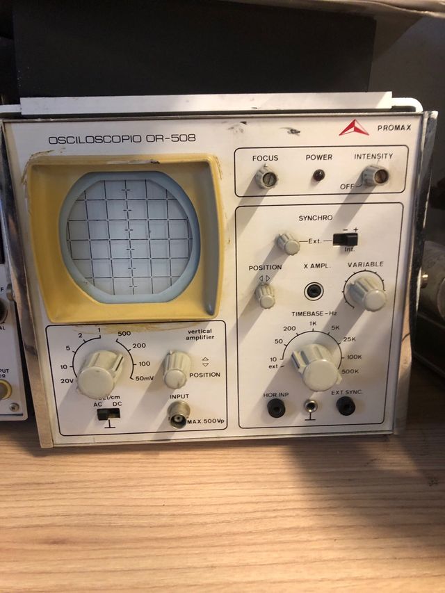 Oscilloscopio PROMAX + Electrónica