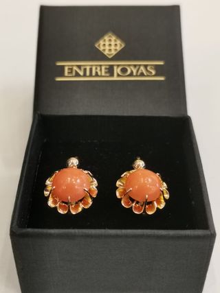 Pendientes oro 18k coral
