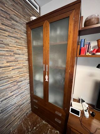 Vitrina madera - Mueble salón 
Ultimo precio
