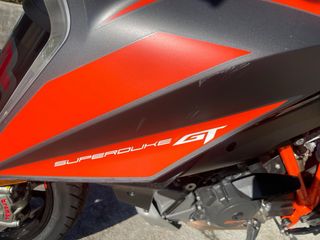 KTM 1290 Superduke GT - Mota