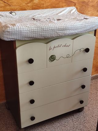Cambiador bebé Le Petit Chat marca Micuna