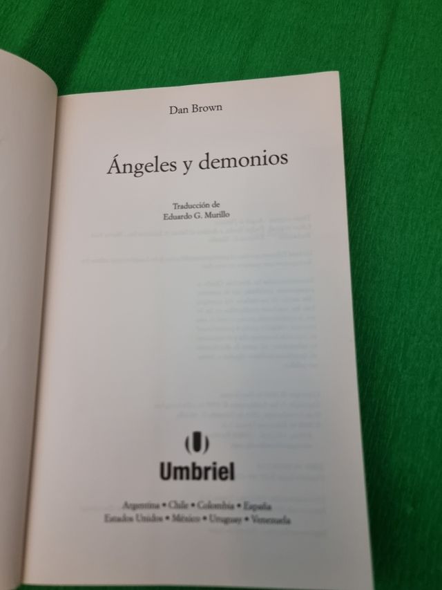 Angeles y Demonios / Angels and Demons (Spanish...