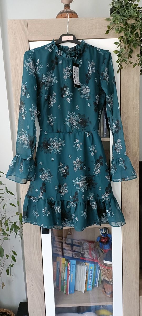 Vestido corto TRENDYOL