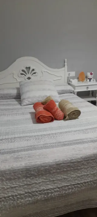 Casa rural  Sierra Cadiz  con chimenea y piscina