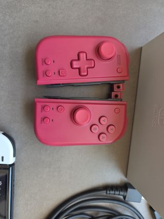 Nintendo Switch OLED + mando HORI