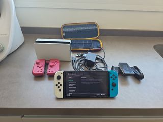 Nintendo Switch OLED + mando HORI