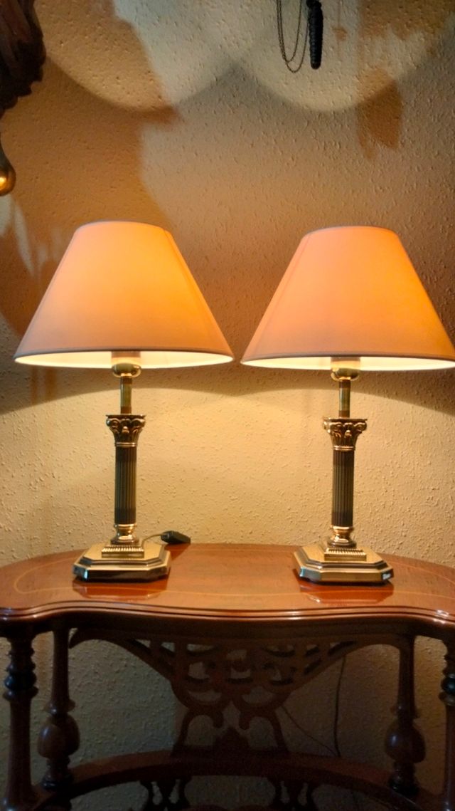 GRANDI PAGLIE DI LAMPADE COLONNE ROMANE IN BRONZO