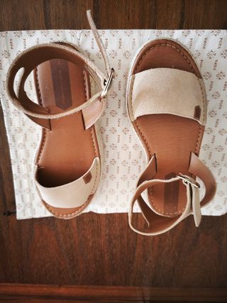 Menorquinas de plataforma de la marca POPA