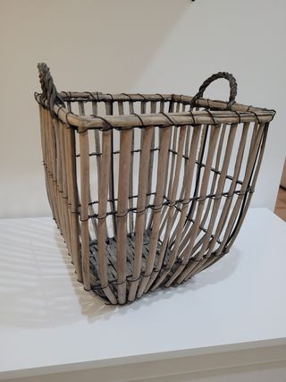 Cesta mimbre cuadrada vintage