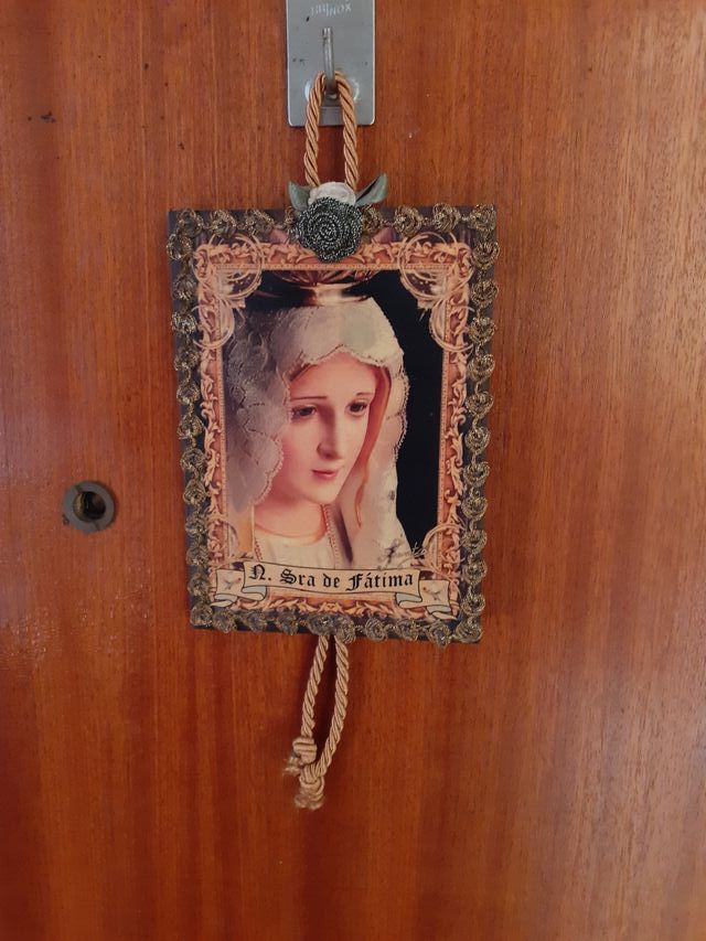 Preciosa imagen de la Virgen de Fátima,ver medidas