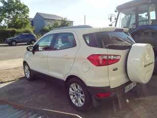 Ford EcoSport 2015